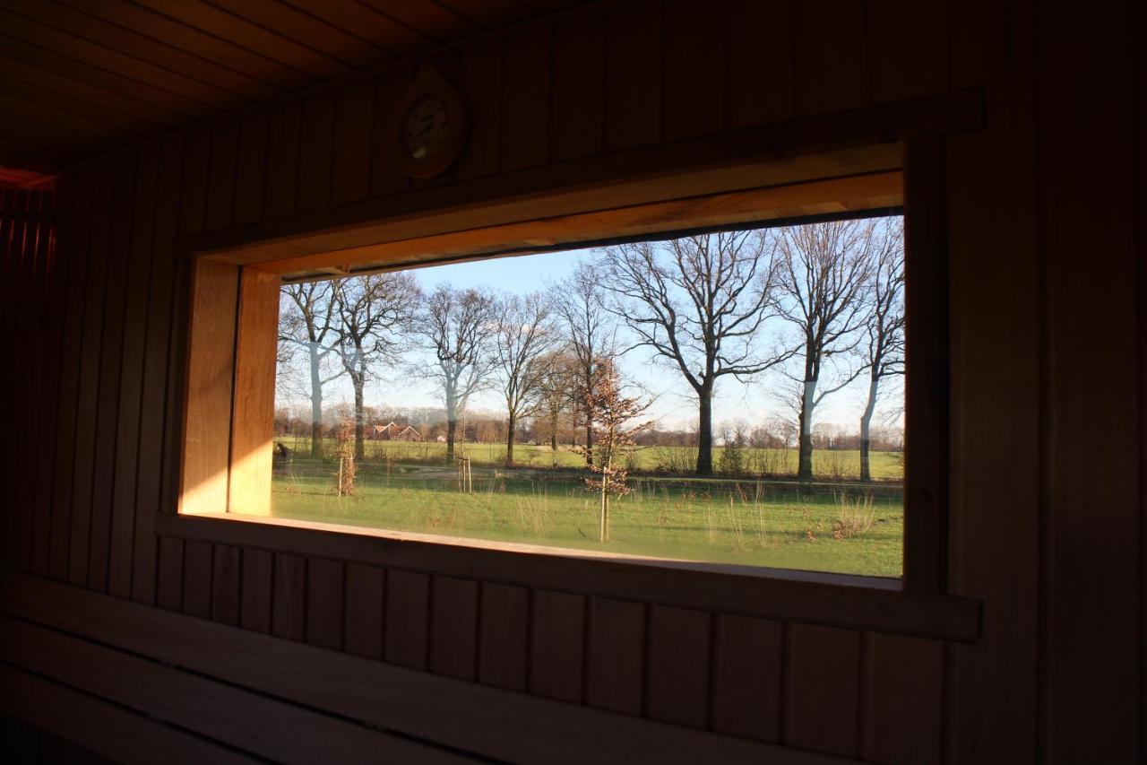 B&B Pipowagen "Het Wellnesst" Op Wellness Camping En B&B Stoltenborg Meddo Exterior foto