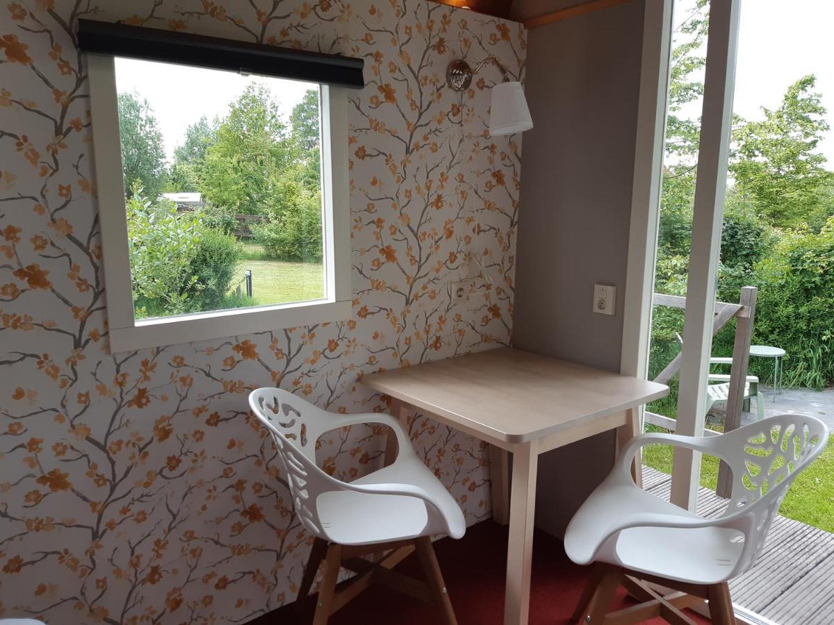 B&B Pipowagen "Het Wellnesst" Op Wellness Camping En B&B Stoltenborg Meddo Exterior foto